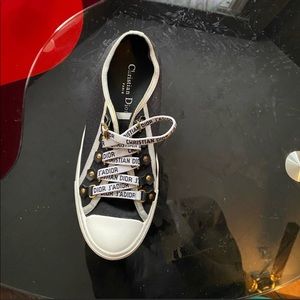 Woman Christian Dior